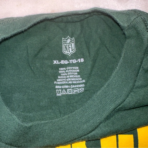 NFL Packers Green Rodgers #12 TShirt Size XL - Picture 7 of 9